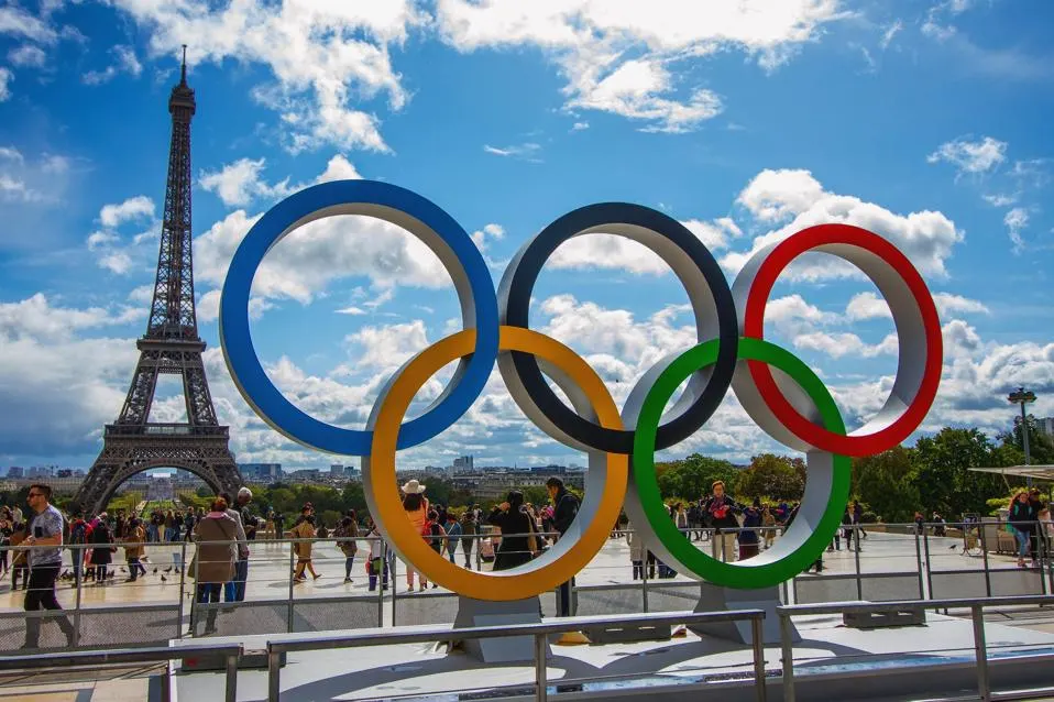 Olympics Lead to Drop in Paris Tourism