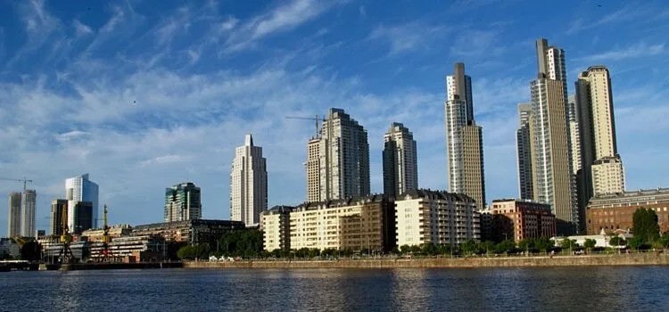 Argentina's Economy Sees First Growth in Seven Month. (Photo Internet reproduction)