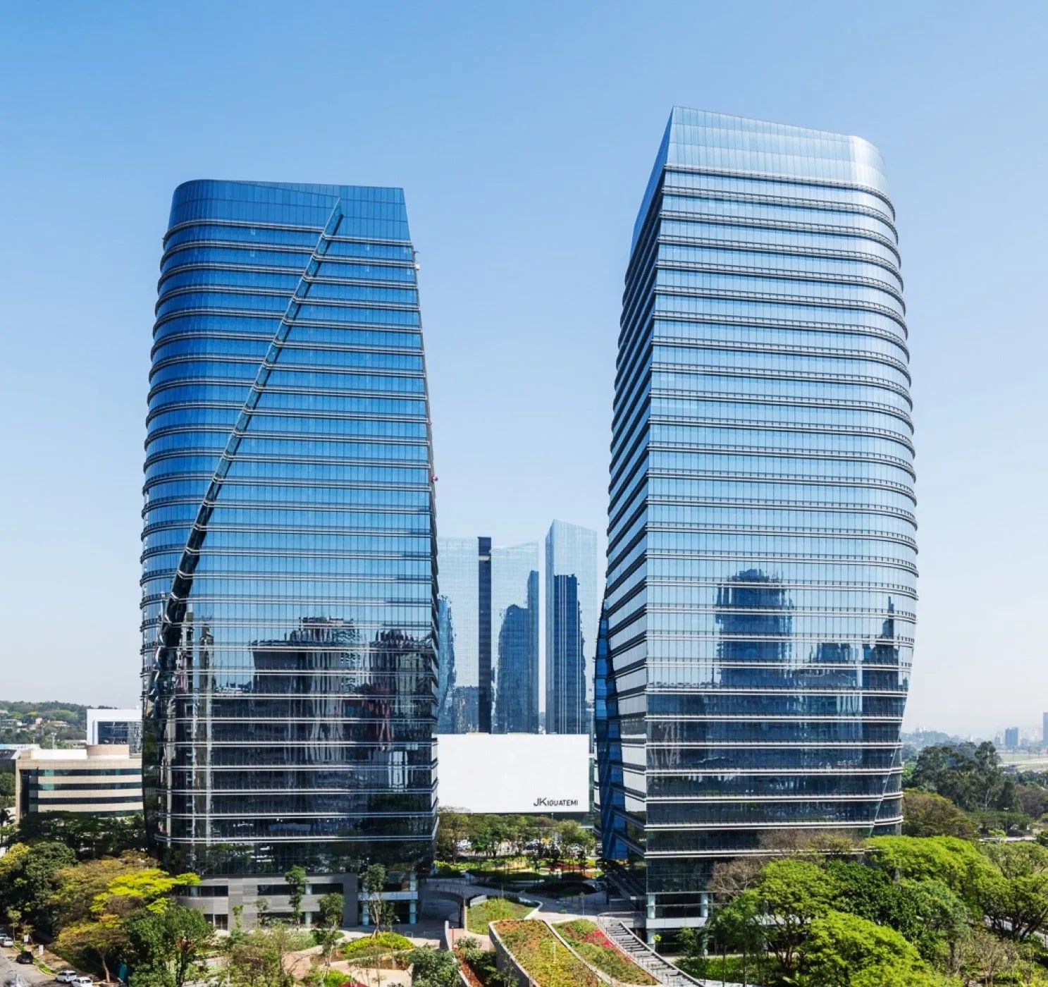Soaring Office Rents in São Paulo. (Photo Internet reproduction)