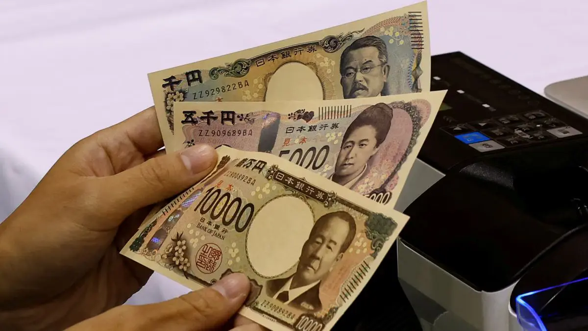 Japan Aims to Keep Cash Relevant with New High-Tech Banknotes