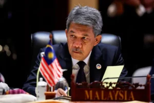 Malaysia Edges Closer to China in South China Sea Stance