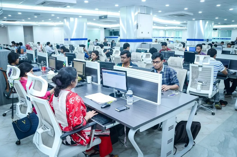 New Research Reveals the Global South's Hidden Subsidy of Northern Lifestyles - Freelancer Office in Bangladesh. (Photo Internet reproduction)