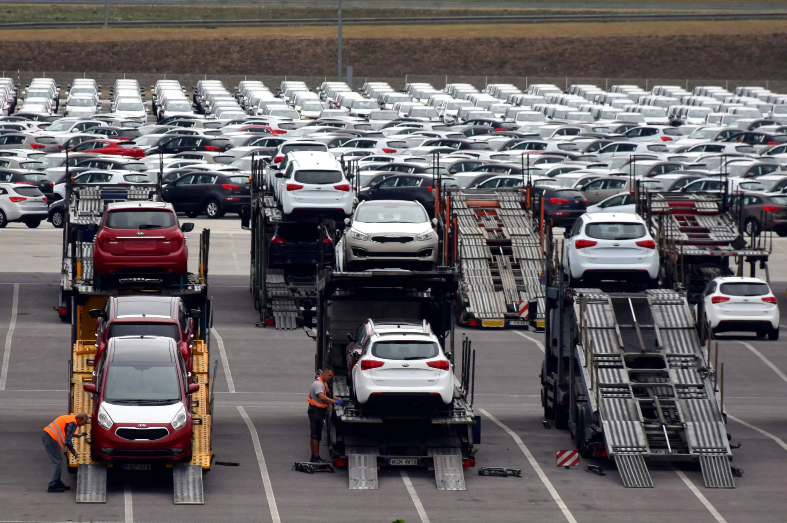 Mexico's Surge in Global Auto Exports Passing by Japan and the U.S.