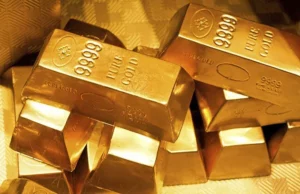 Analysts Divided on Gold's Future Despite Record Prices