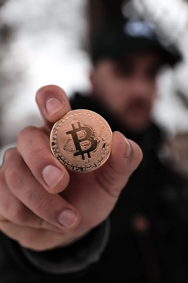 Cryptocurrency Used As A Long-Term Investment Tool By Latin American Users. (Photo Unsplash)