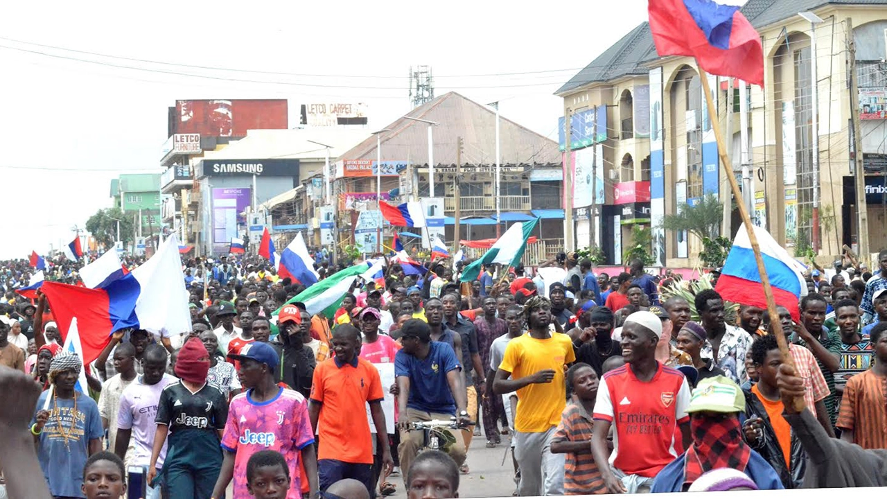 Protests in Nigeria: Rising Tensions Over Russian Flags and National Sovereignty