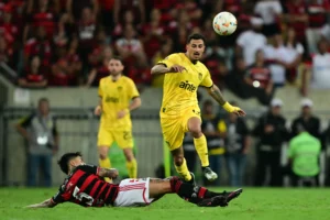 Flamengo's Libertadores Dream Shattered: Peñarol Stuns at Maracanã