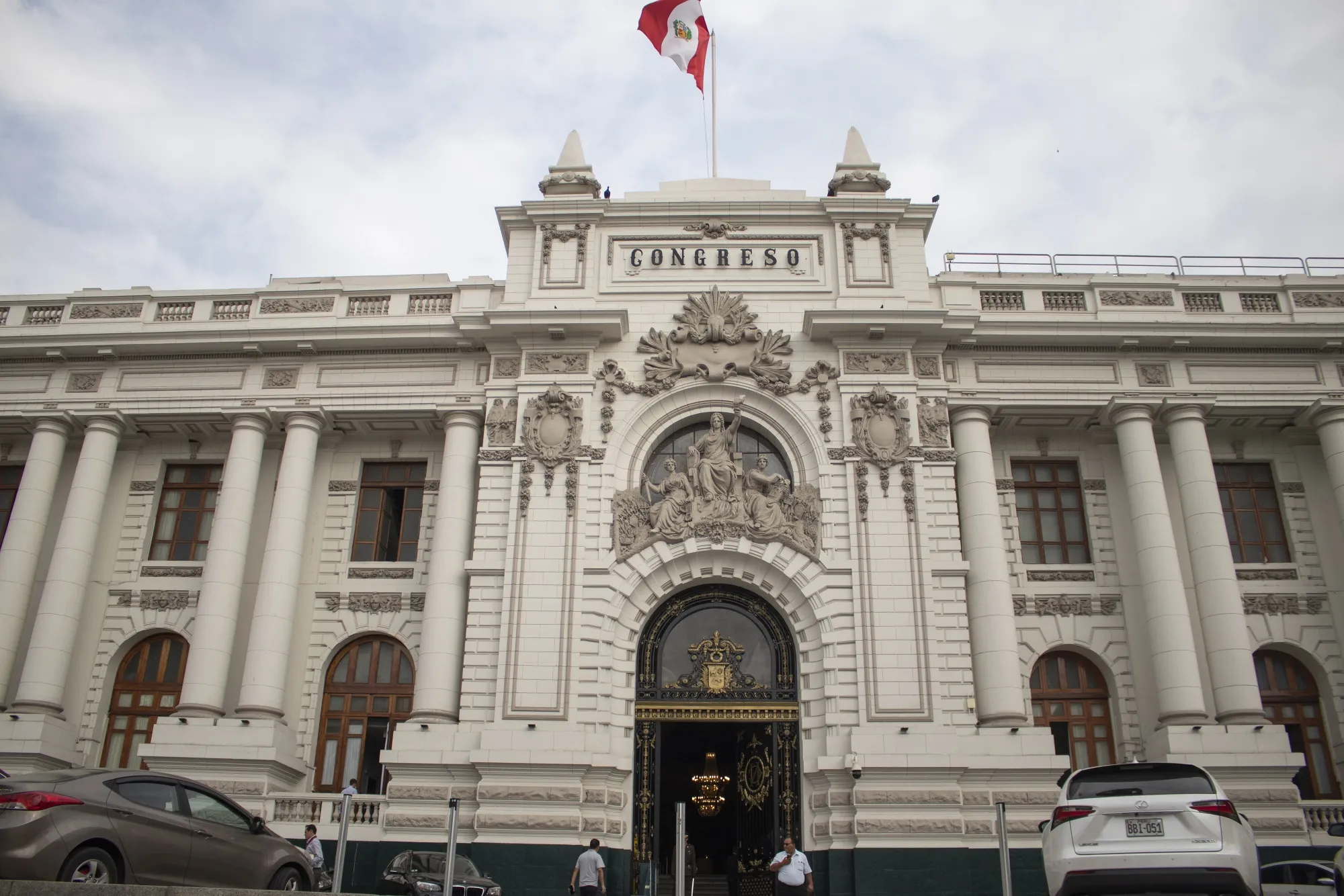 Peru's Pension Shake-up: Minimum Payouts and Restricted Withdrawals