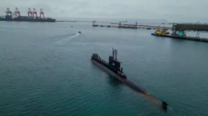 Peruvian Submarine BAP Chipana Begins Sea Trials After Major Upgrade