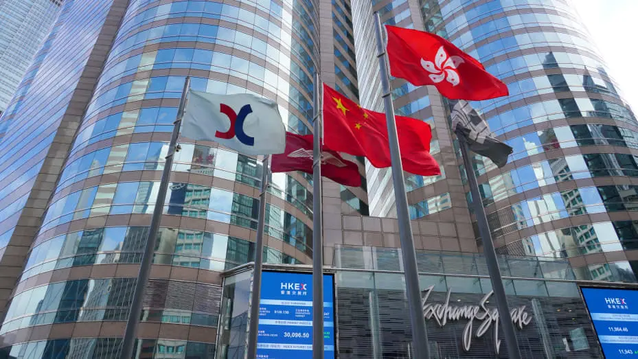 Hong Kong Stocks Surge 13% in Best Week Since 1998. (Photo Internet reproduction)