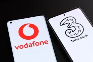 UK Watchdog Offers Conditional Path for Vodafone-Three Merger