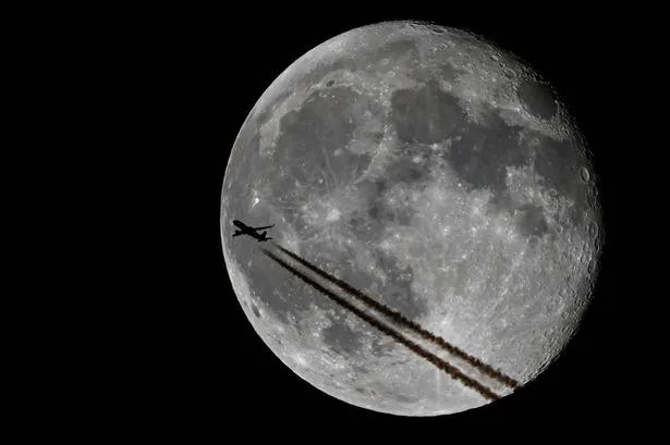 The Lunar Time Race: China and the US Compete to Set the Moon's Clock