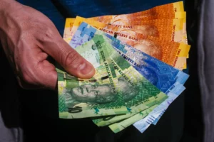 South Africa's Economic Paradox: Rising Household Wealth Amid Growing External Debt
