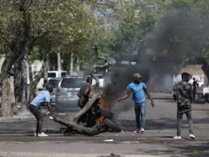 Shots Fired as Mozambique's Election Tensions Boil Over in Nampula