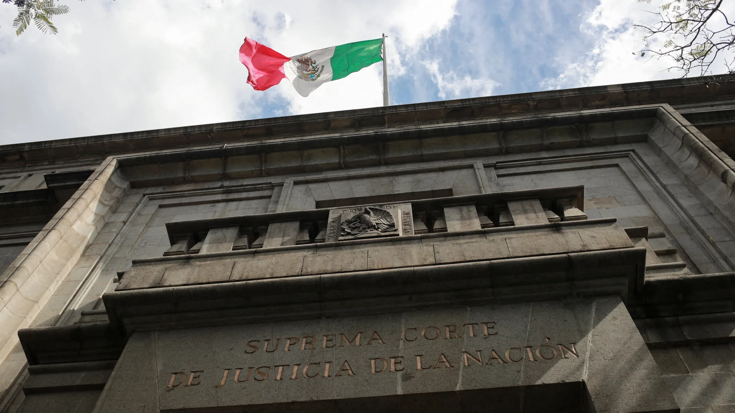 Mexican Supreme Court Shake-Up: 8 Justices Resign in Democratic Reform