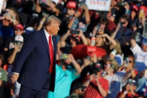 Trump's 200% Tariff Threat on Mexican Cars Shakes Auto Industry