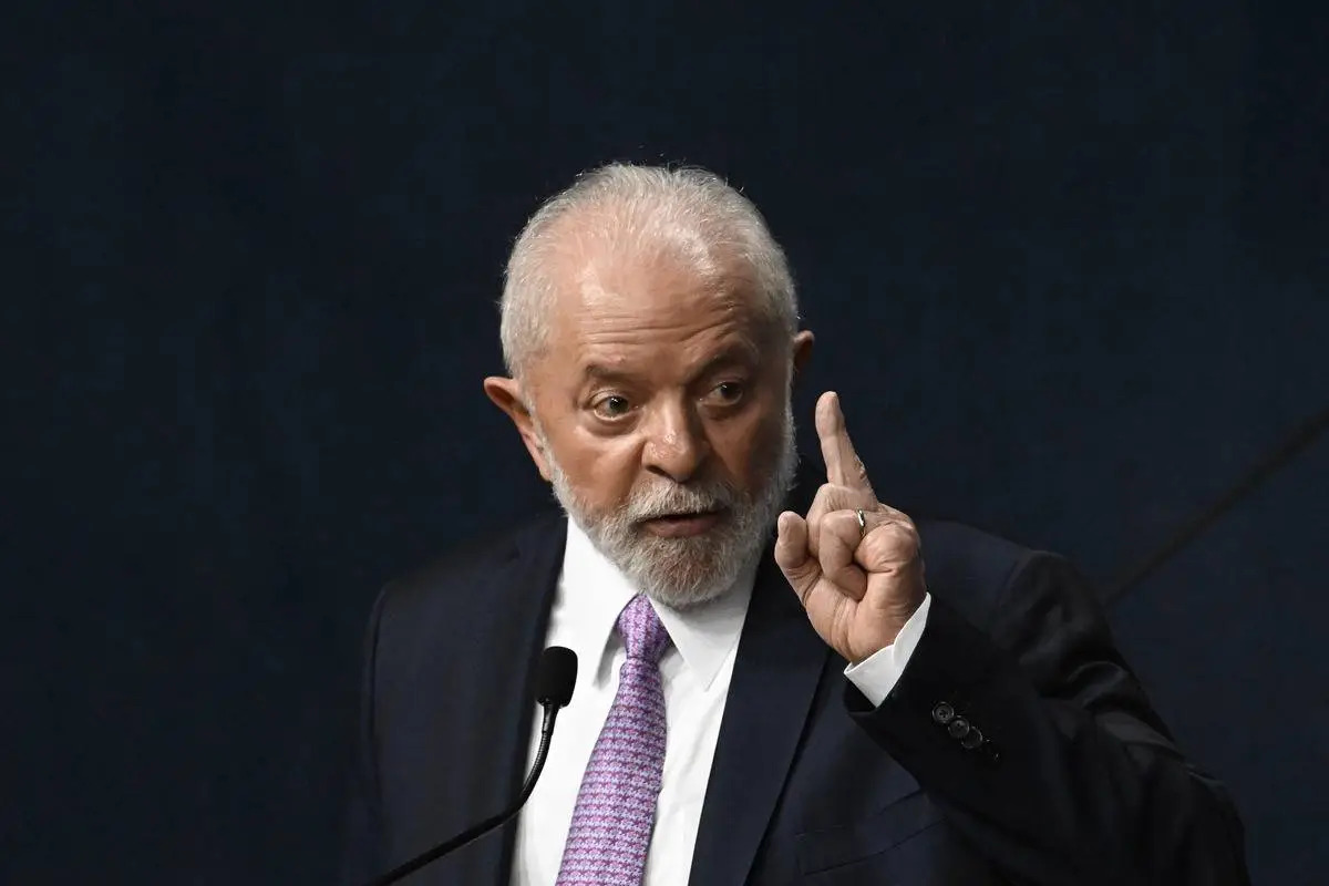 Lula Slams U.S. Inquiry into Brazil's Fighter Jet Deal, Sparking Diplomatic Tension
