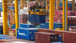 ASEAN Exports Shift: U.S. Overtakes China as Top Destination