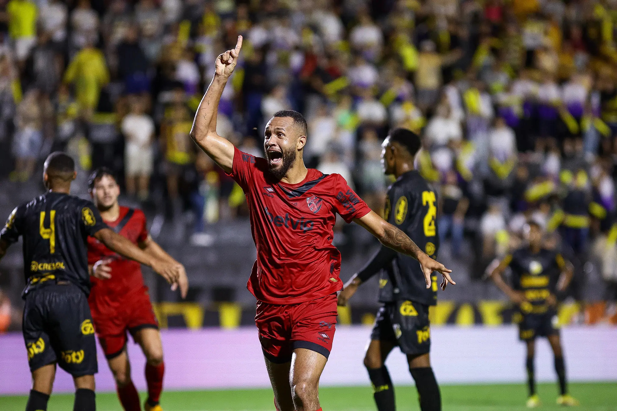 Sport Triumphs Over Novorizontino, Shaking Up Serie B Leadership Race. (Photo Internet reproduction)