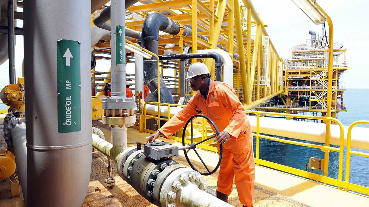 Niger's Economic Revival: Petroleum Exports Fuel Optimism Amid Challenges