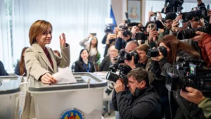 Moldova's EU Referendum Passes by Razor-Thin Margin Amid Controversy