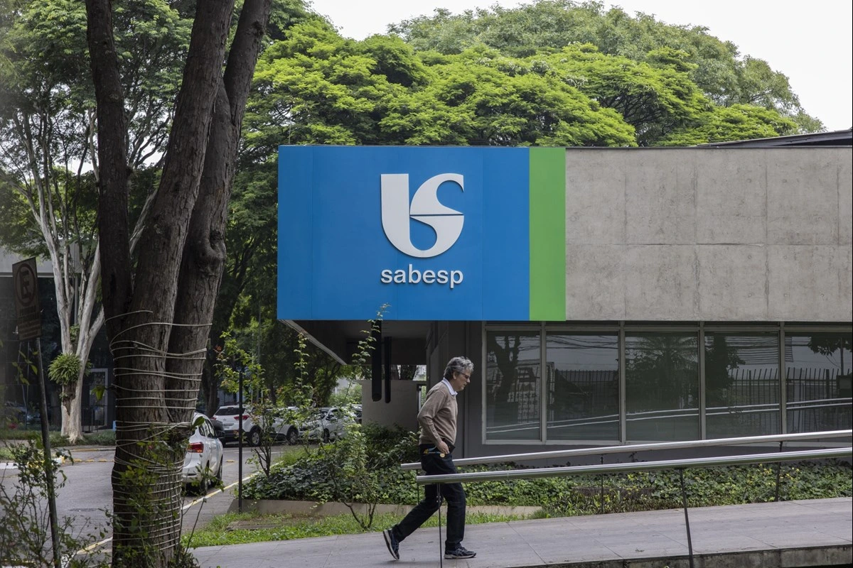 Sabesp Hires Bradesco to Prepare R$10 Billion Copasa Bid in Brazil