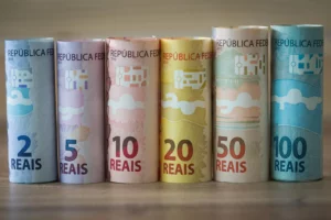 Brazil's October IPCA-15 Inflation Rate at 0.54% as Transportation Costs Decline