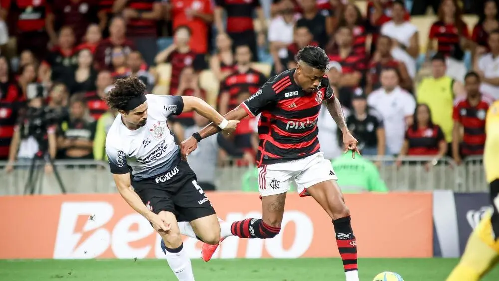 Flamengo's Heroic Stand: Advancing to Copa do Brasil Final Despite Red Card