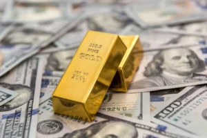 Gold Hits Record High Amid Geopolitical Tensions and Trade Uncertainty