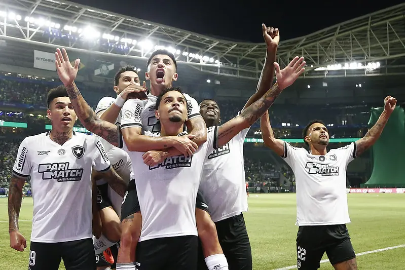 Botafogo Edges Closer to Brazilian Serie A Title with 3-1 Win Over Palmeiras. (Photo Internet reproduction)