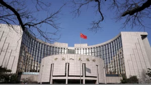 China's Central Bank Maintains Steady Course on Interest Rates