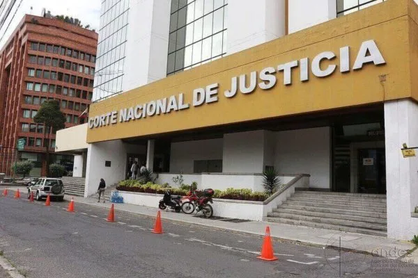 Ecuador court 3