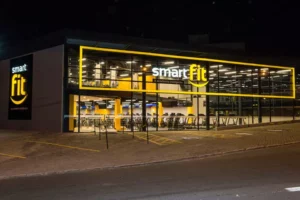 Smart Fit's Strategic Moves: Share Buyback and Velocity Acquisition Reshape Fitness Landscape