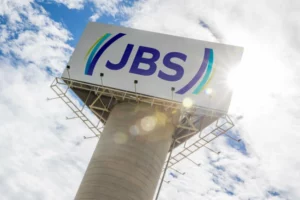 JBS Profit Soars 571%, Rewards Shareholders with R$2.2 Billion Dividend Payout