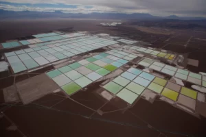 Lithium Giant SQM Faces Market Reality: Q3 Profits Drop 73% Despite Record Production