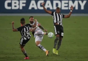 Botafogo Strengthens Lead in Brazilian Championship with Decisive Win Over Vasco