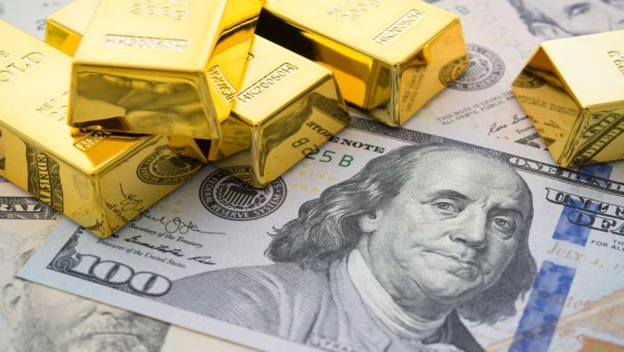 Gold Prices Edge Up Amid Weak Dollar and US Election Anticipation