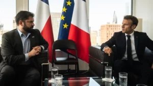 Macron in Chile: A.I. Center and Trade Boost