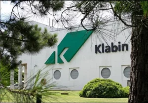 Klabin's Debt Diet: A Pulp and Paper Giant's Bid for Financial Fitness