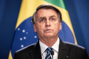Bolsonaro Faces Serious Allegations as Court Upholds Moraes' Role in Inquiry