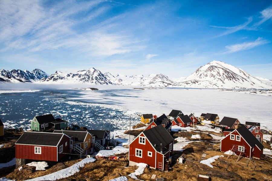 Arctic Chess: Greenland's Pivotal Role in Global Power Play