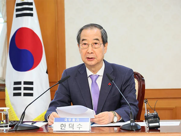 Political Chess in Seoul: Opposition Delays Impeachment Move