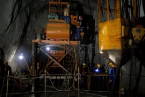 China Unveils World's Largest Gold Reserve in Hunan Province
