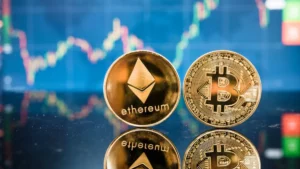 Crypto Market Plunges as Bitcoin Breaks Key Support Amid Economic and Technical Pressures