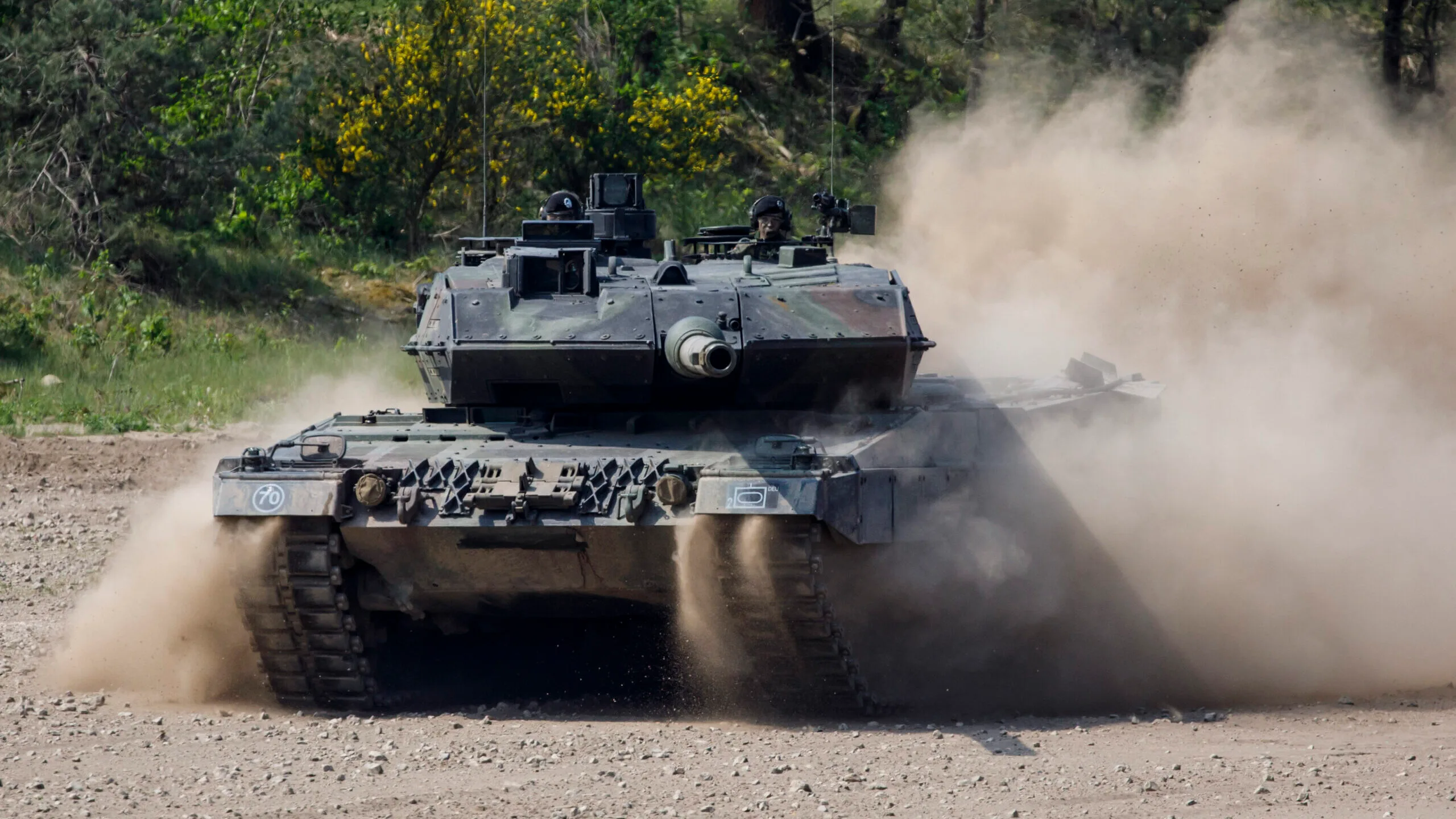 Lithuania Signs Largest-Ever Defense Contract in Berlin