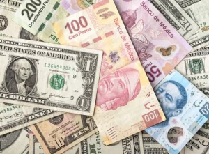 Trump's Dollar Defense Rattles Mexican Peso