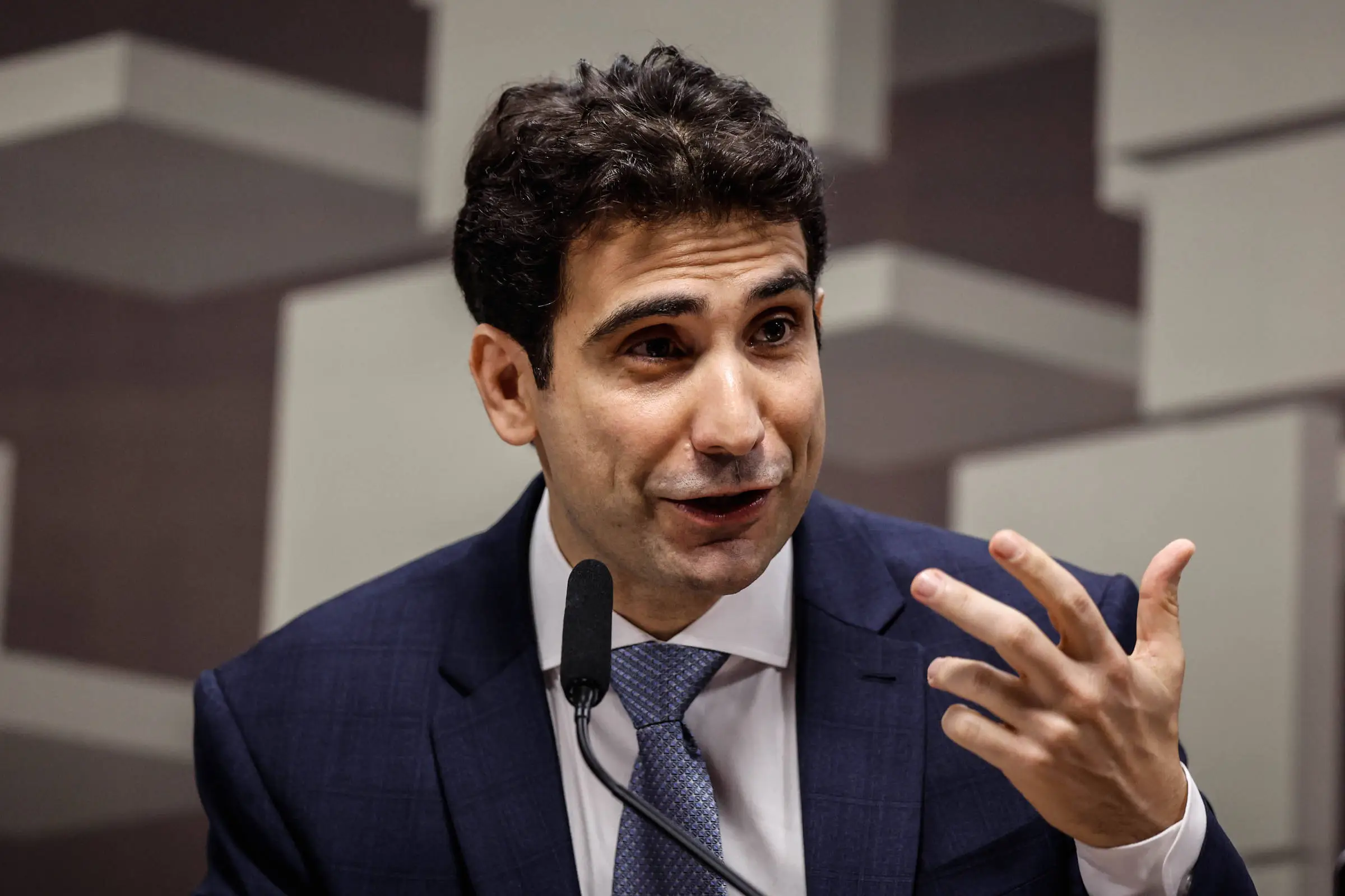Gabriel Galípolo Takes Helm at Brazil's Central Bank Amid Economic Challenges