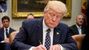 18 States Sue Trump Over Birthright Citizenship Ban