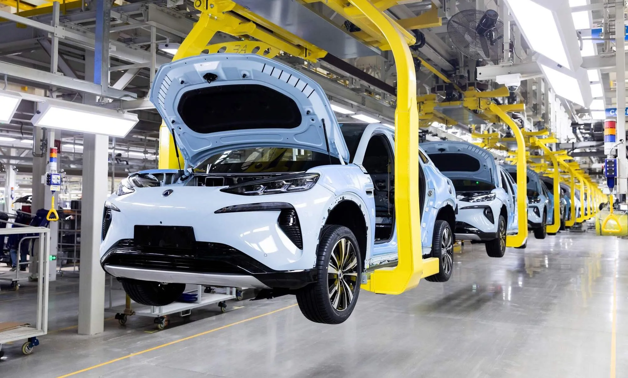 EU Weighs EV Subsidies to Counter Chinese Market Gains