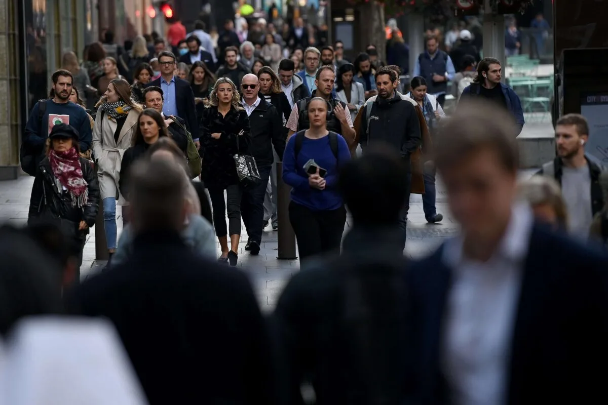 German Unemployment Surges to 10-Year High